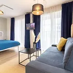 Shine Apartment, By Cohost