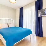 Shine Apartment, By Cohost Apartment *