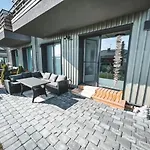 Apartment Shine Apartment, By Cohost Palanga