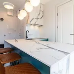 Shine Apartment, By Cohost * Palanga