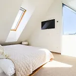Shine Apartment, By Cohost Apartment