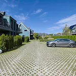 Shine Apartment, By Cohost * Palanga