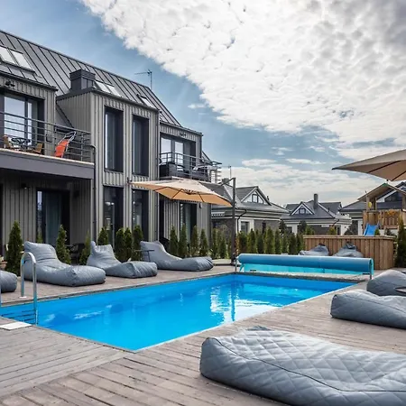 公寓 Shine Apartment, By Cohost 帕兰加