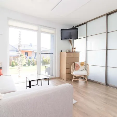 דירה Shine Apartment, By Cohost