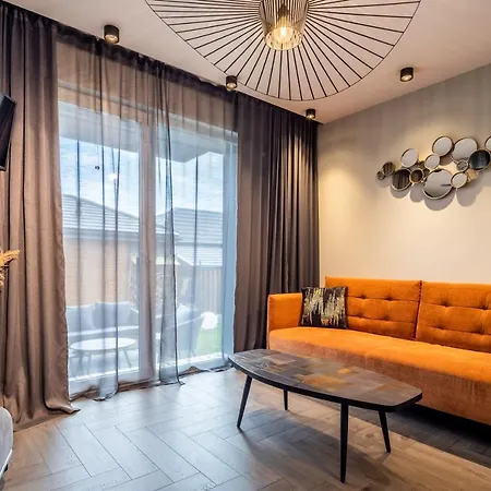 Shine Apartment, By Cohost Palanga
