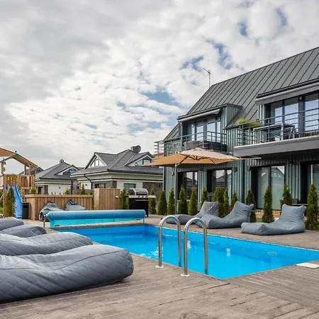 Shine Apartment, By Cohost * Palanga