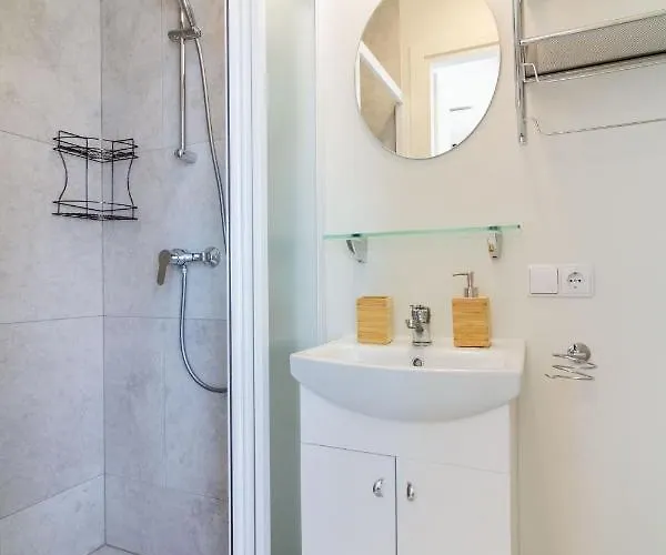 Apartman Shine Apartment, By Cohost Palanga