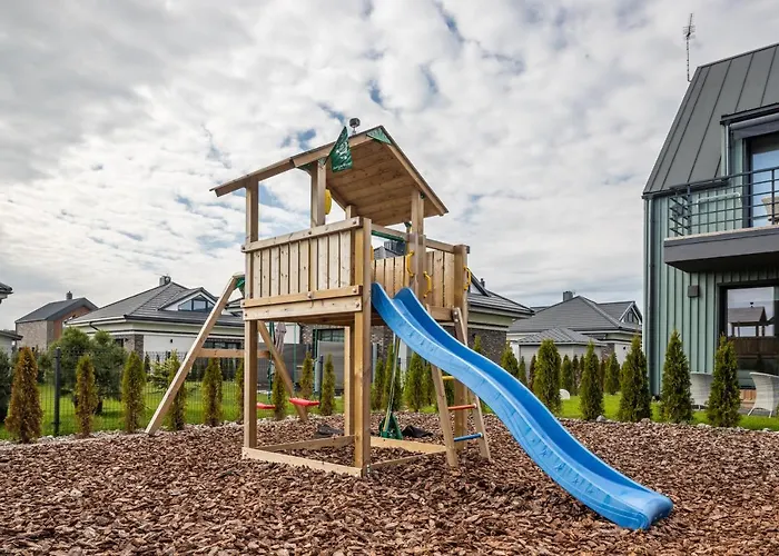 Shine Apartment, By Cohost Apartman *